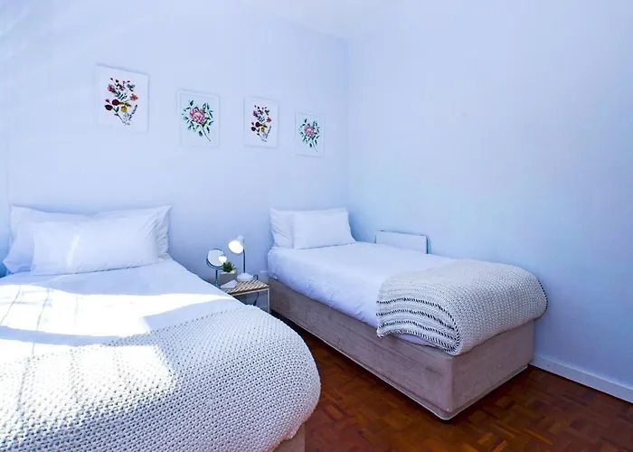 Enjoy Cape Town At Our Green Point Apartment