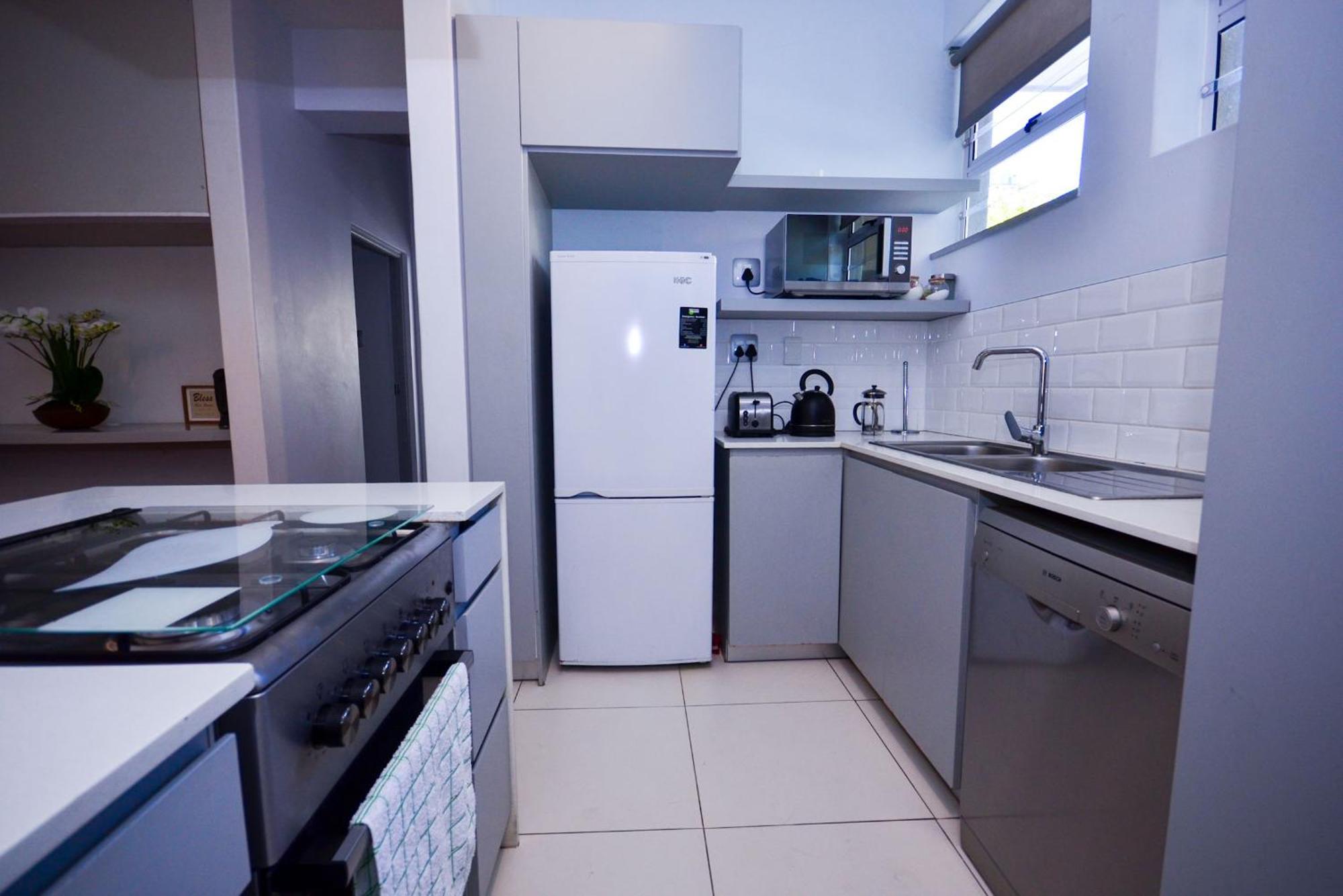 Enjoy At Our Point Apartment